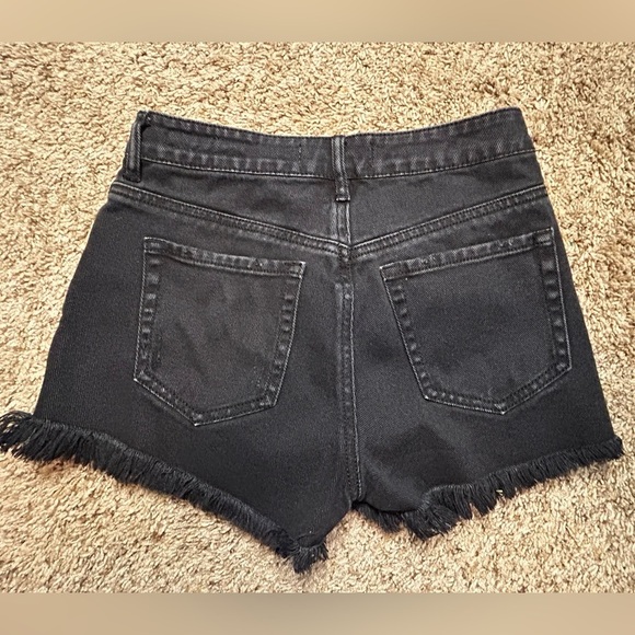 Pacsun High Rise Black Denim Shorts Size 25 - Picture 2 of 7